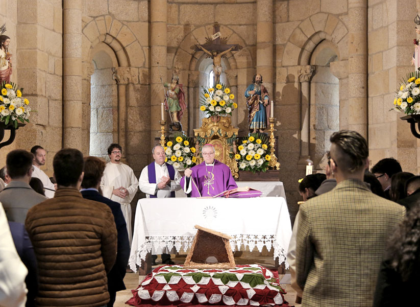 Homenagem ao Pe. Ildo na paróquia de Arcos - Diocese de Lamego