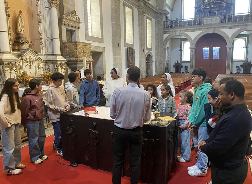 Encontro e formação de acólitos 